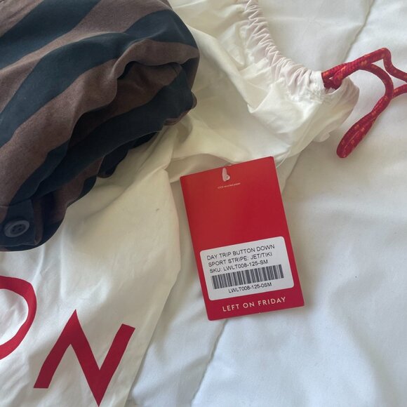 Left on Friday  Day Trip Button Down in Jet / Stormy Stripe S/M - Picture 6 of 7